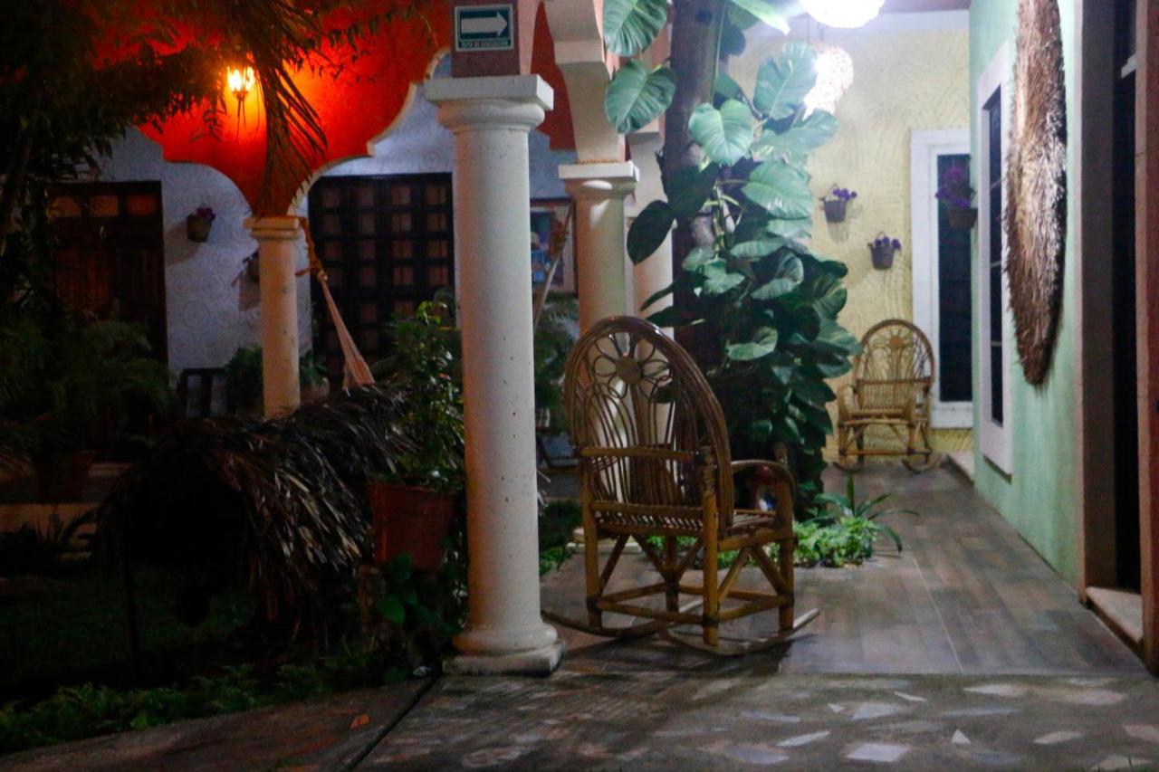 ואיאדוליד Casa Aluxes Hotel מראה חיצוני תמונה