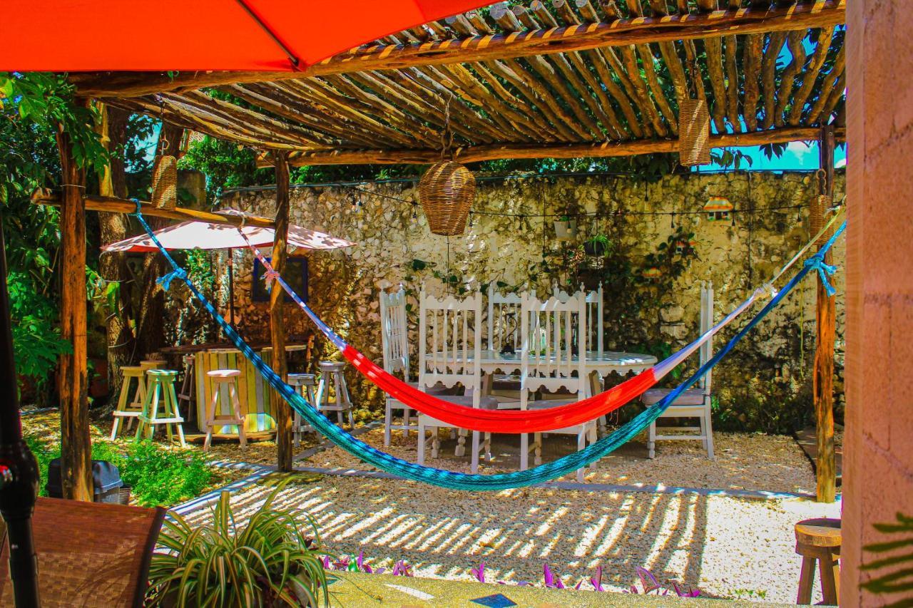 ואיאדוליד Casa Aluxes Hotel מראה חיצוני תמונה